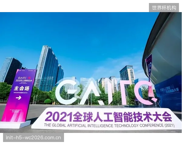 截至2026年5月,全国超过60%的大型体育场馆已完成支持语义识别的基础网络设施铺设,提前达到规划目标 截至2026年5月,全国超过60%的大型体育场馆已完成支持语义识别的基础网络设施铺设,提前达到规划目标
